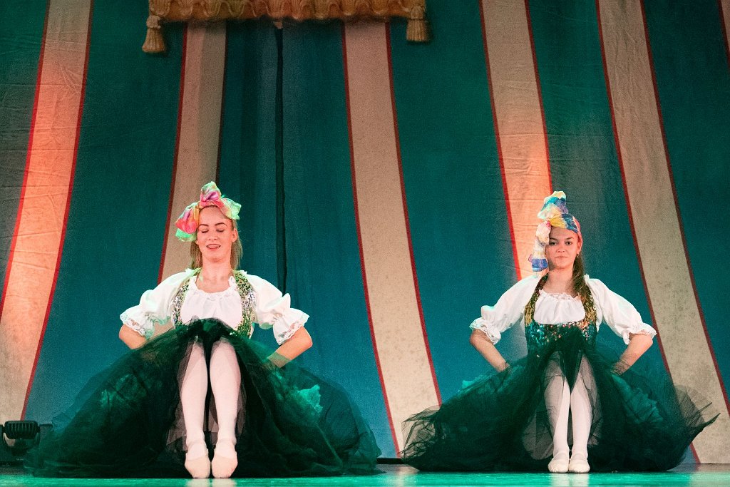 Wintercircus 6C 053.jpg